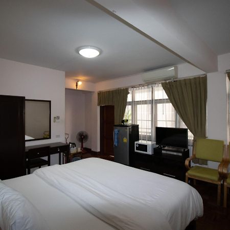 Hotel Marhaba House Chiang Mai Zewnętrze zdjęcie