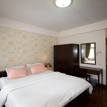 Hotel Marhaba House Chiang Mai Zewnętrze zdjęcie